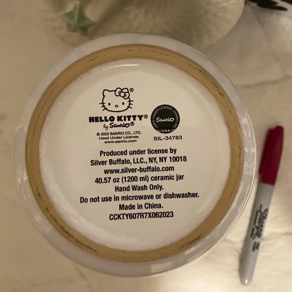 HELLO KITTY CERAMIC JAR BY SANRIO